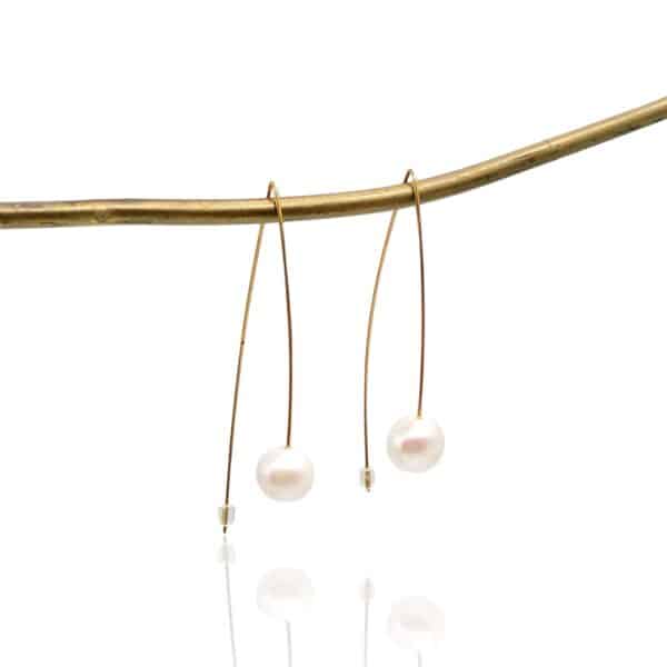 long pendant earrings with cultured pearls