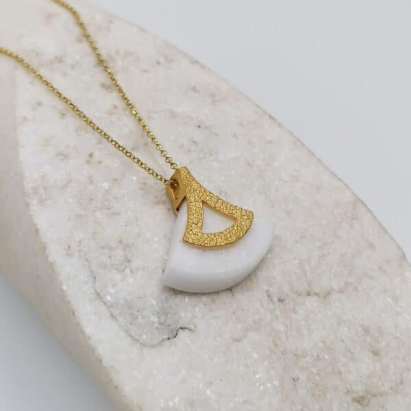 white marble necklace - krinos