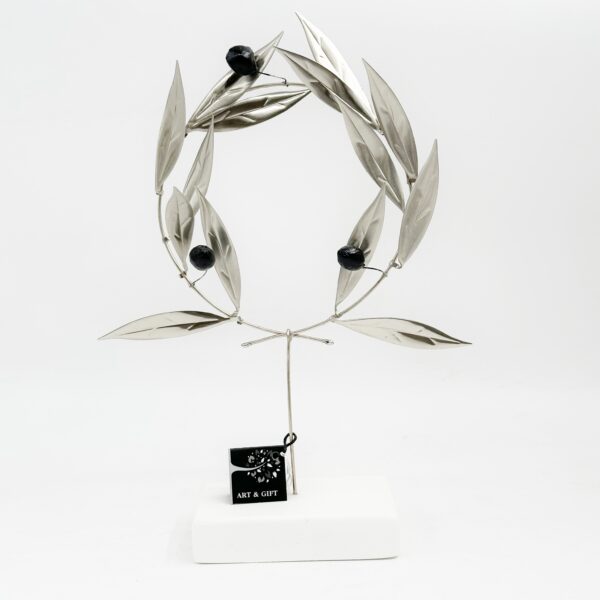 olive tree - silver wreath