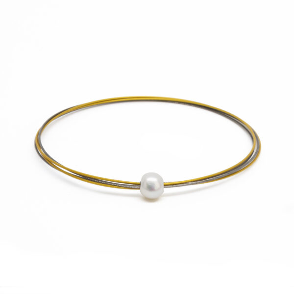 handmade round bracelet-pearl