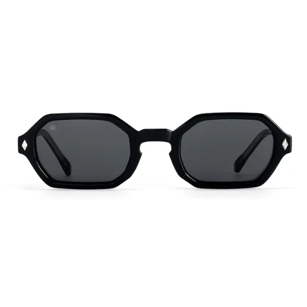 sunglasses-jackie black