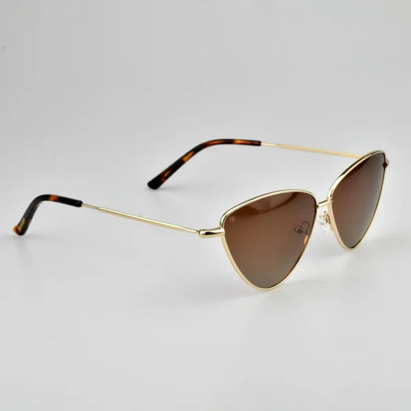 sunglasses-wannabe amber